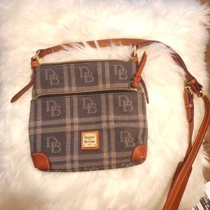 Dooney and Bourke purse